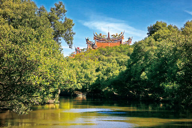 Sicao Green Tunnel with Temple