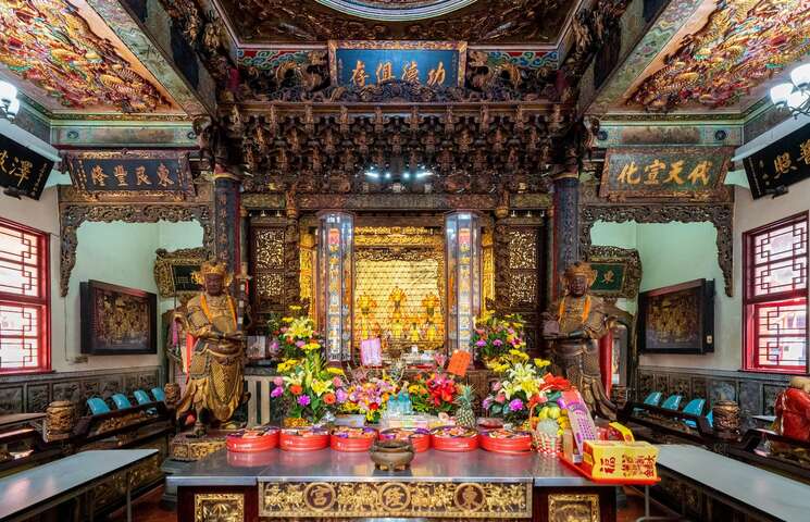 Donglong Temple