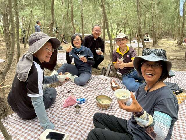 在地食材烹調的鮮美海鮮粥