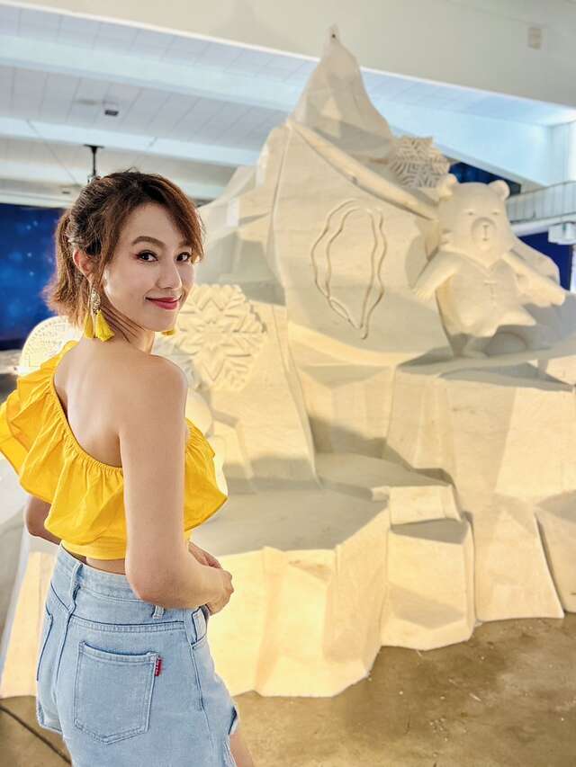10月18、19日於井仔腳鹽田舉辦【鹽田音樂展演】；10月19日【白金微醺餐桌】。遊程活動與可樂旅行社合作，推出「鹽喜攻略」套裝旅遊行程