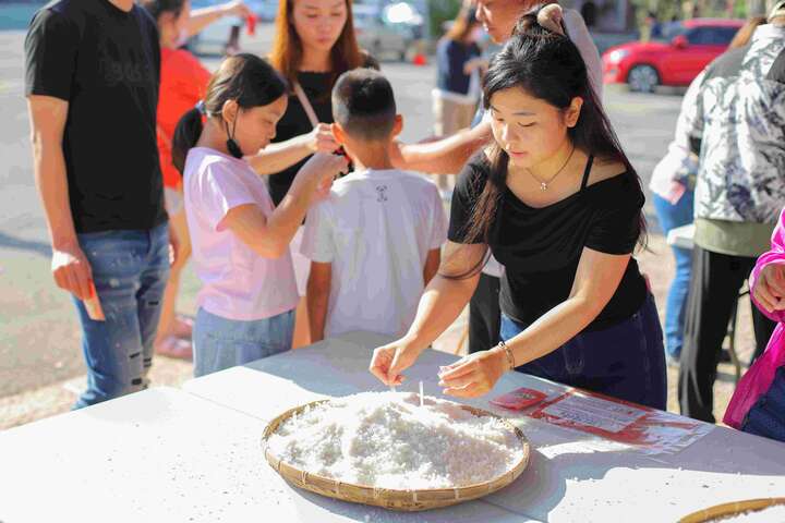 捐贈3張9-12月發票，平安鹽袋免費兌換