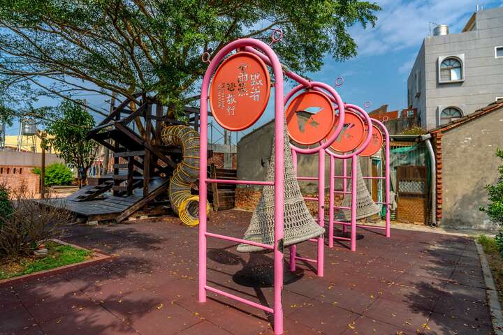 跟著小雨燕趣旅行尋寶