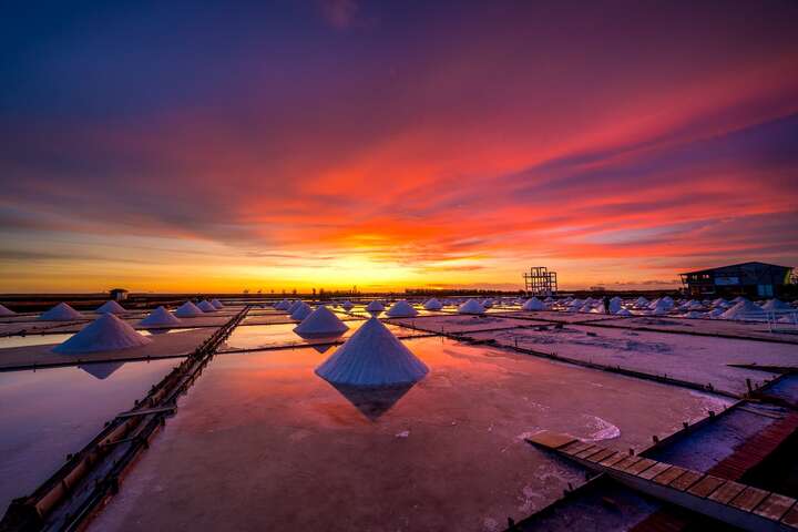 井仔腳瓦盤鹽田黃昏
