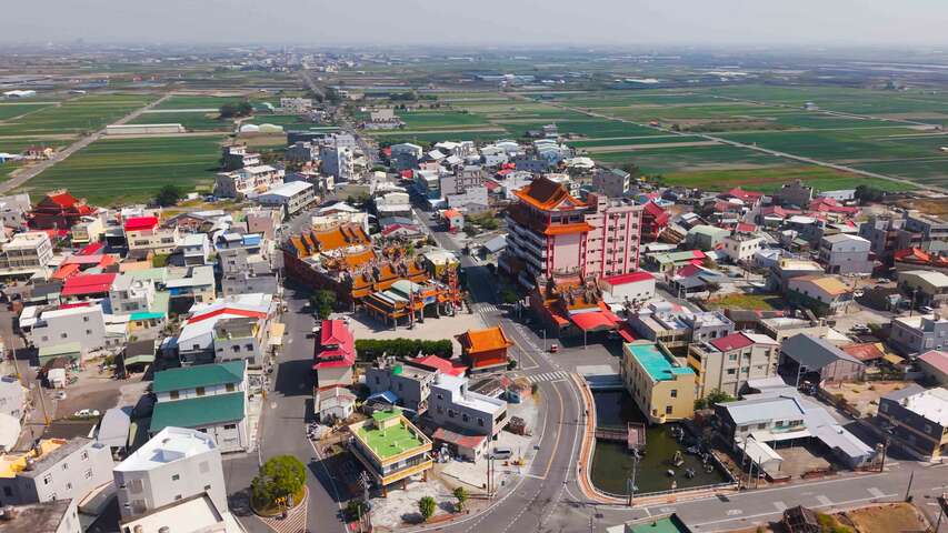 鳥瞰三寮灣東隆宮