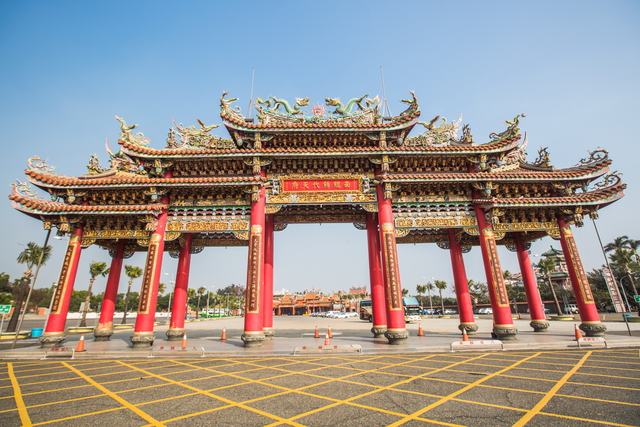 Gate of Nankunshen Daitian Temple